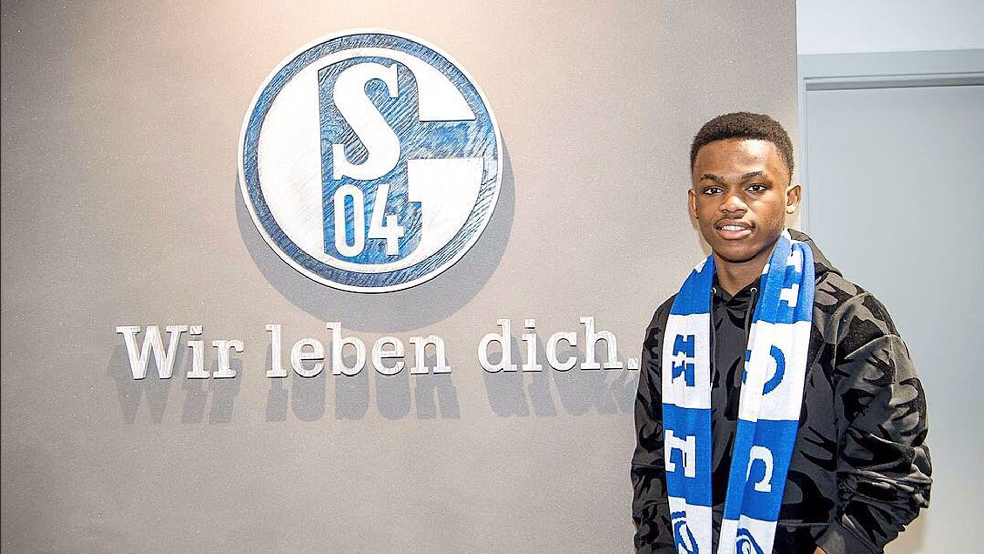 都是未雨绸 都是未雨绸